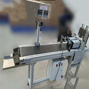 Semiautomatic-Card-Feeder-System.jpg